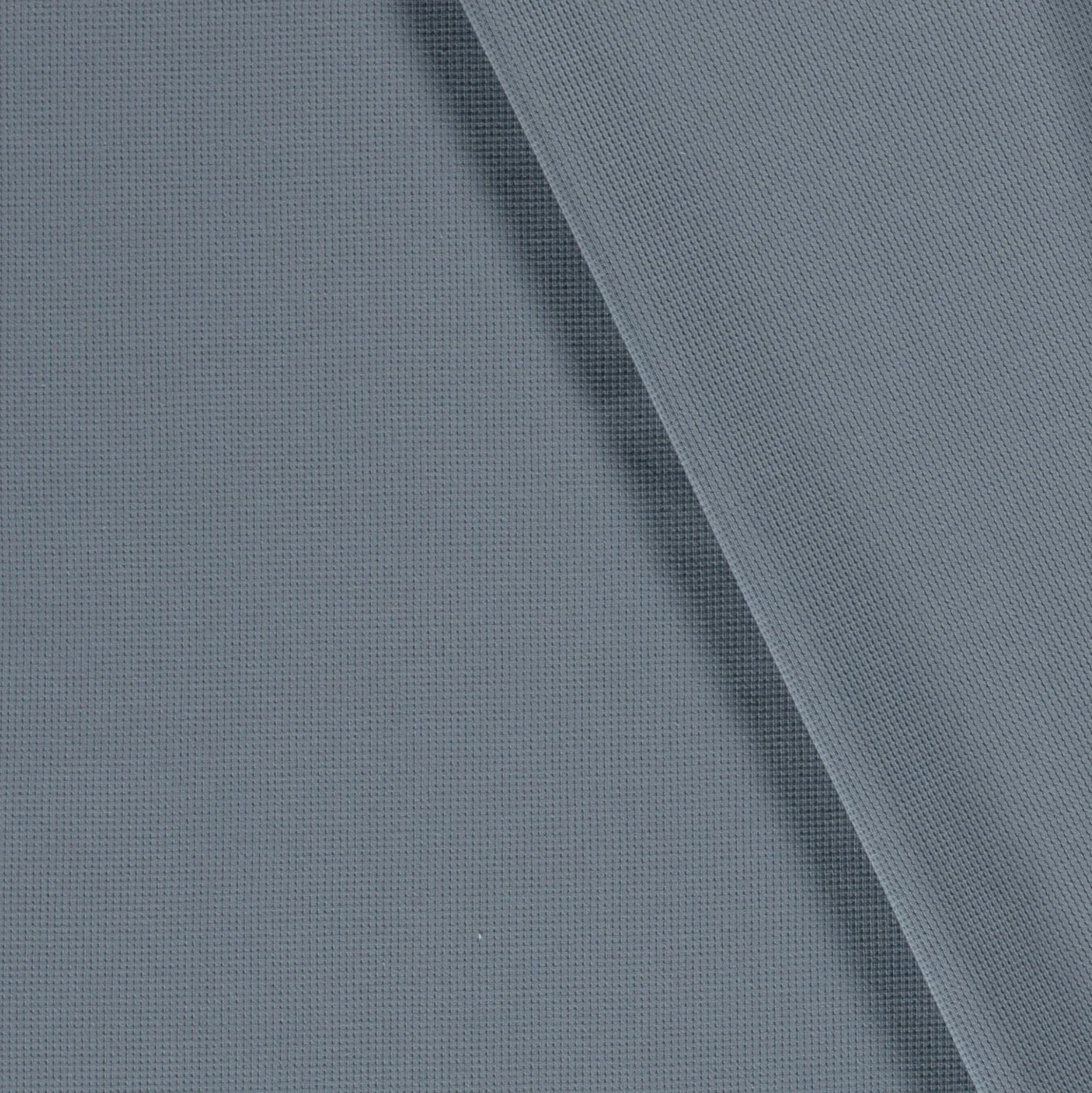 Detail en achterzijde van staalblauwe gebreide wafelstof – Atelier KVG
