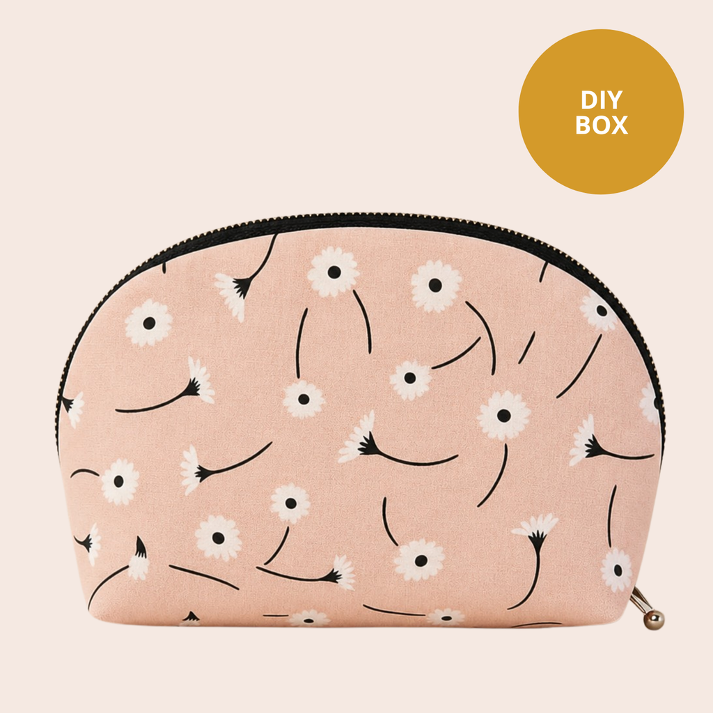 DIY Box ritstasje met rits in roze bloemenstof – Atelier KVG
