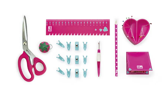 Inhoud van de Prym Love starterset met naaigereedschap