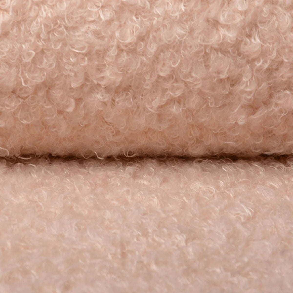 Peachkleurige Wavy Curly teddy stof met golvende krulletjes